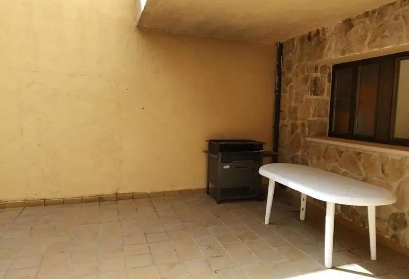 Viv. De Uso Turístico Fuente El Tejo   Casa Ana