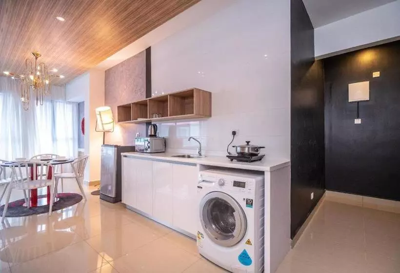 Arte Plus By Oyo Rooms