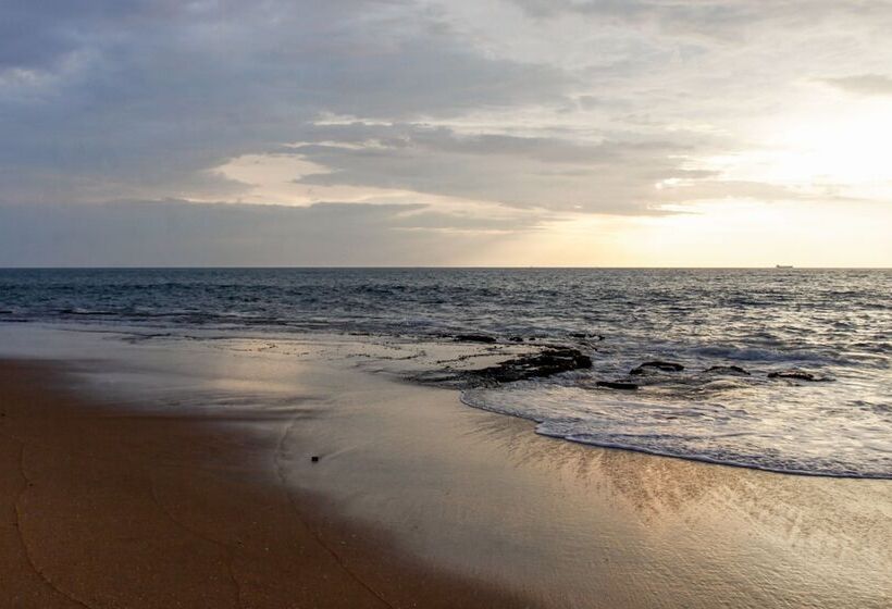 호텔 Ayana Beach Resort