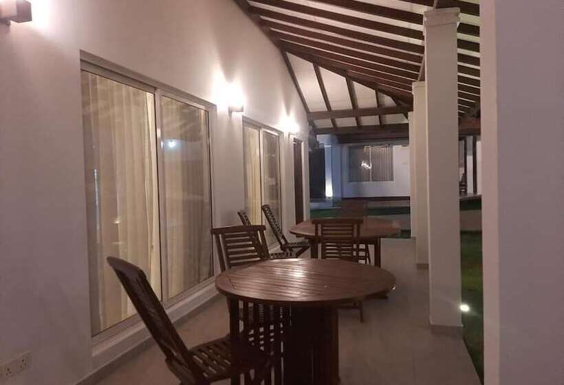 호텔 Ayana Beach Resort