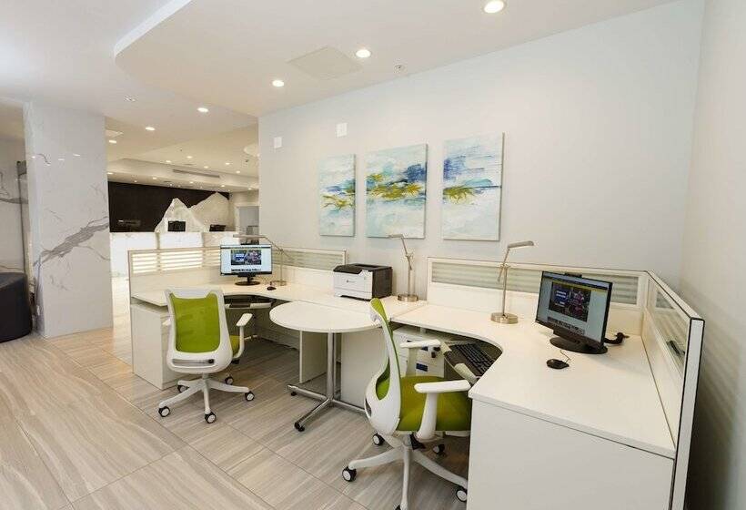 هتل Executive Residency By Best Western Calgary City View North