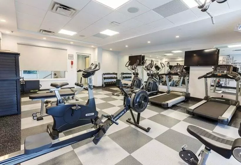 هتل Executive Residency By Best Western Calgary City View North