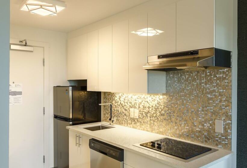 هتل Executive Residency By Best Western Calgary City View North