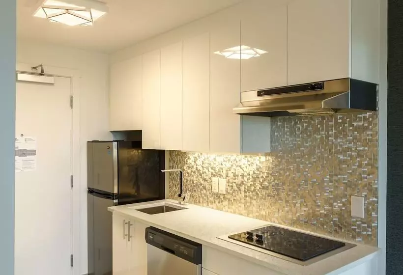 هتل Executive Residency By Best Western Calgary City View North