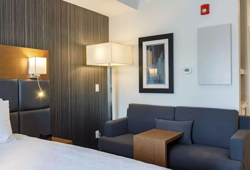 هتل Executive Residency By Best Western Calgary City View North