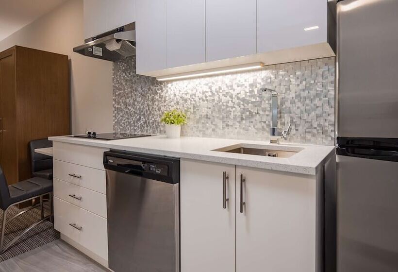 هتل Executive Residency By Best Western Calgary City View North