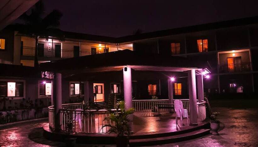 בית מלון כפרי Juanita