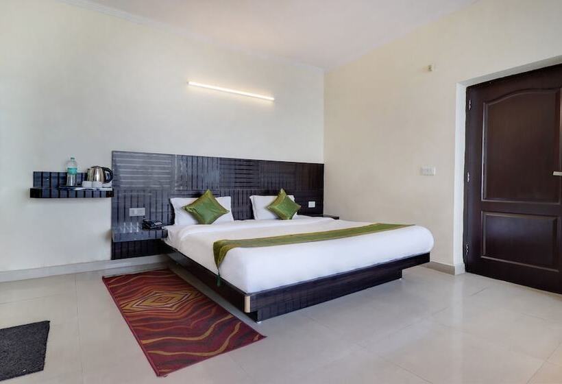 هتل Treebo Mayur, Mall Road