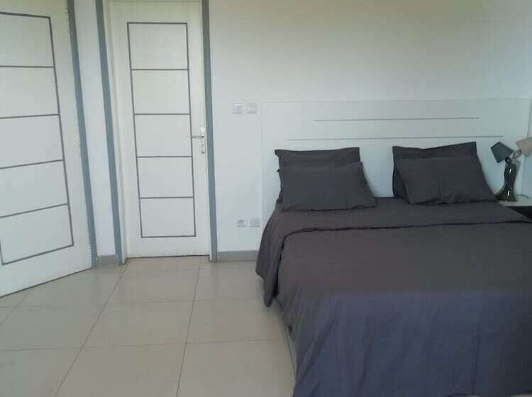 هتل Union Amicale Corse Dakar