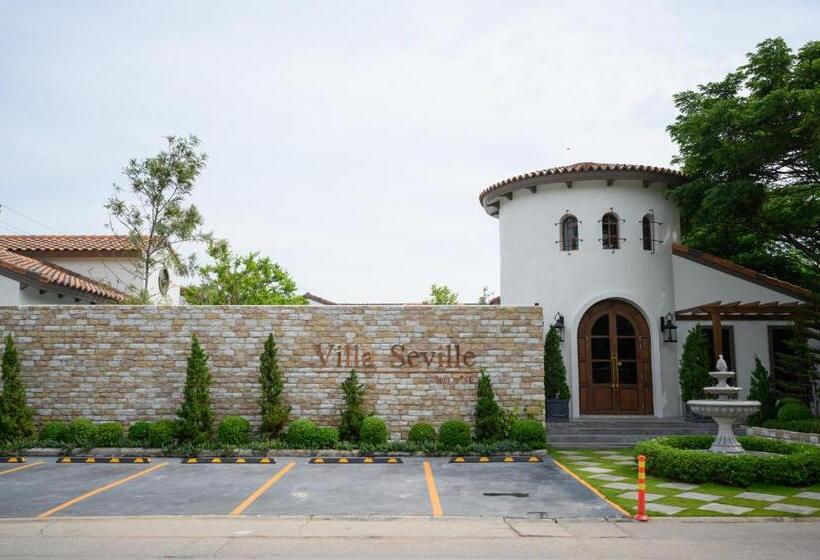 בית מלון כפרי Villa Seville