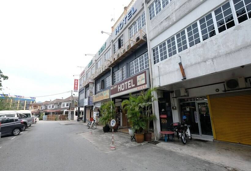 Nice Stay Hotel By Oyo Rooms