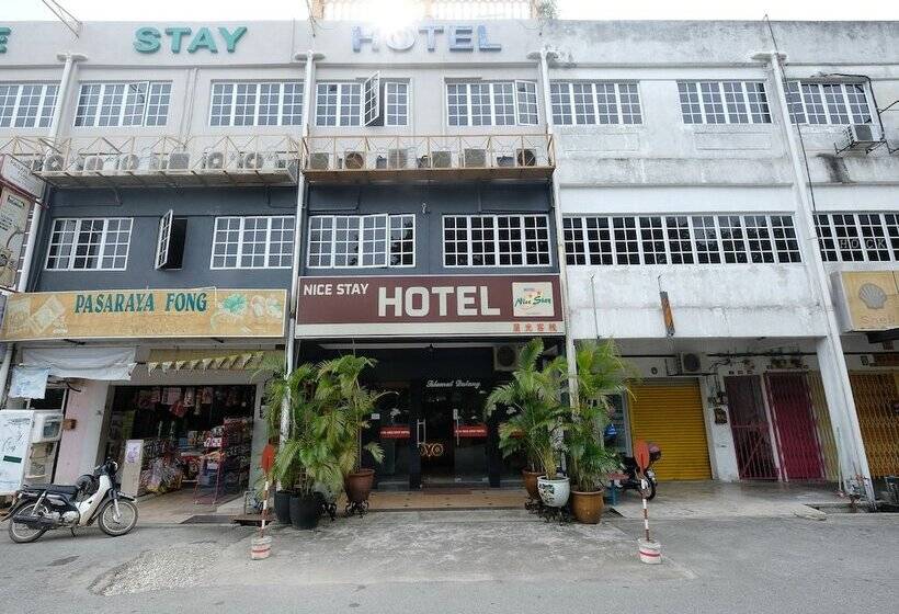 Nice Stay Hotel By Oyo Rooms
