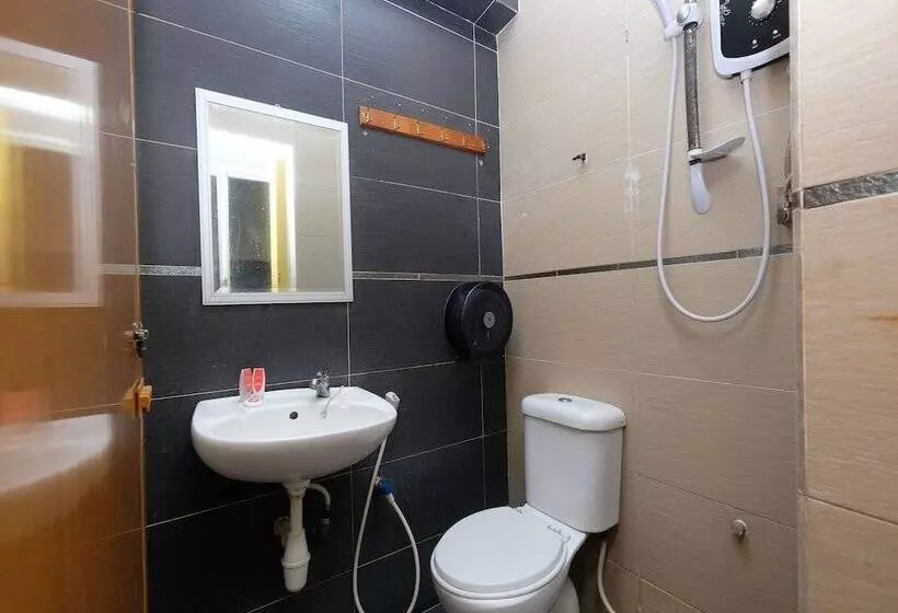 Nice Stay Hotel By Oyo Rooms