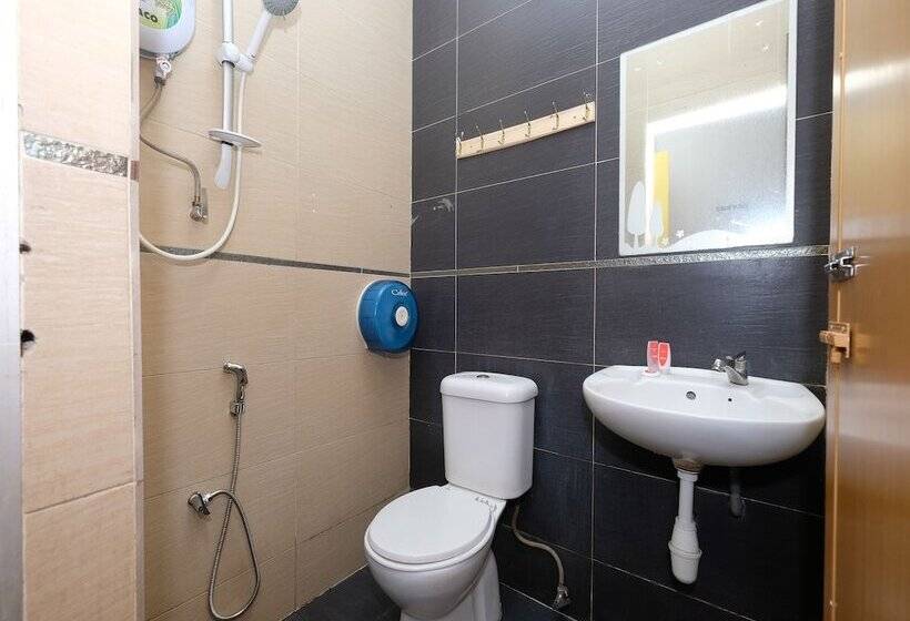 Nice Stay Hotel By Oyo Rooms