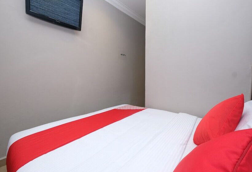 Nice Stay Hotel By Oyo Rooms