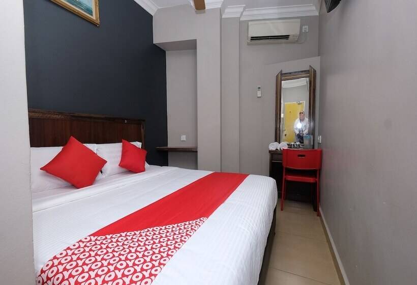 Nice Stay Hotel By Oyo Rooms