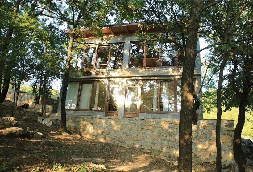 تختخواب و صبحانه Donkey Farm Martinici Farma Magaraca Martinici