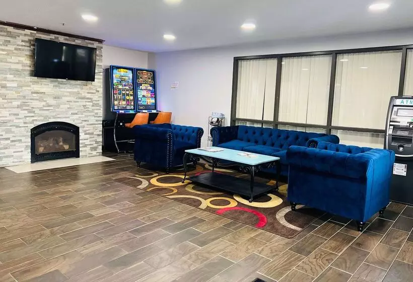 هتل Baymont By Wyndham La Crosse/onalaska