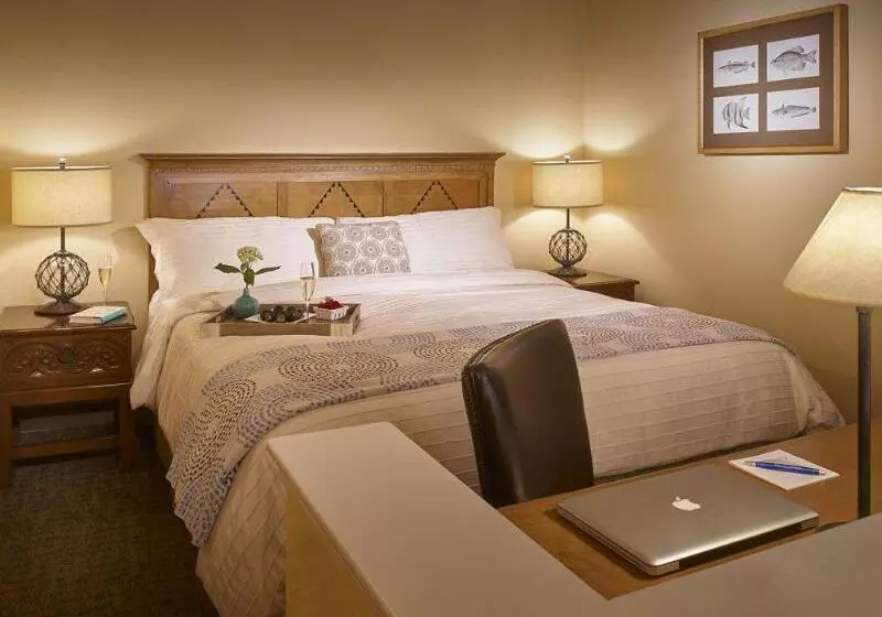 ホテル Beach House Half Moon Bay