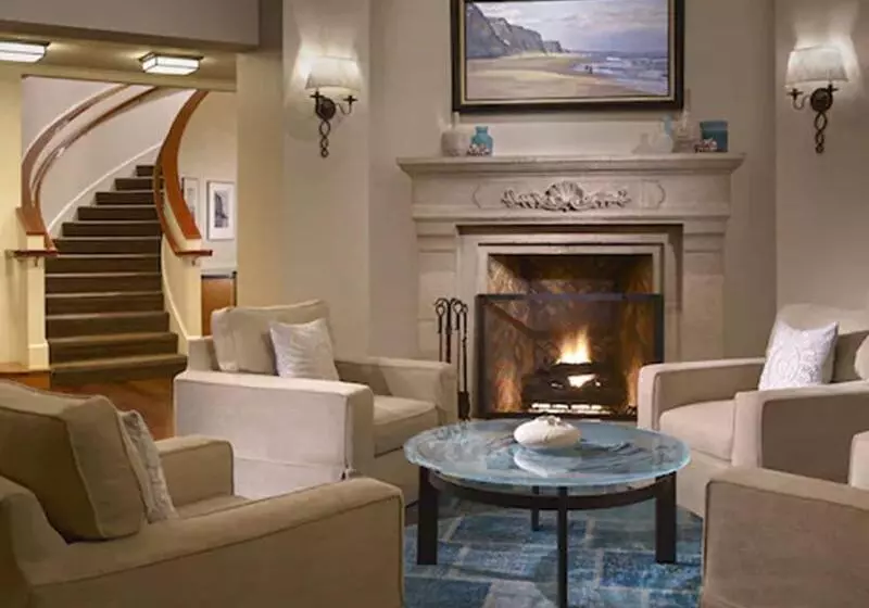 ホテル Beach House Half Moon Bay