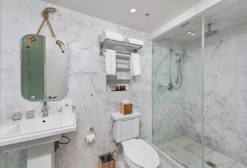 Bentley Hotel South Beach