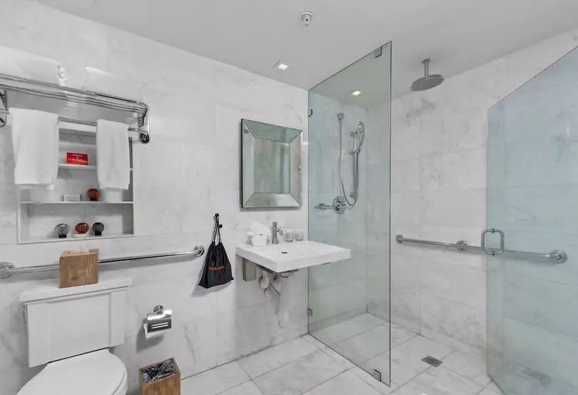 Bentley Hotel South Beach