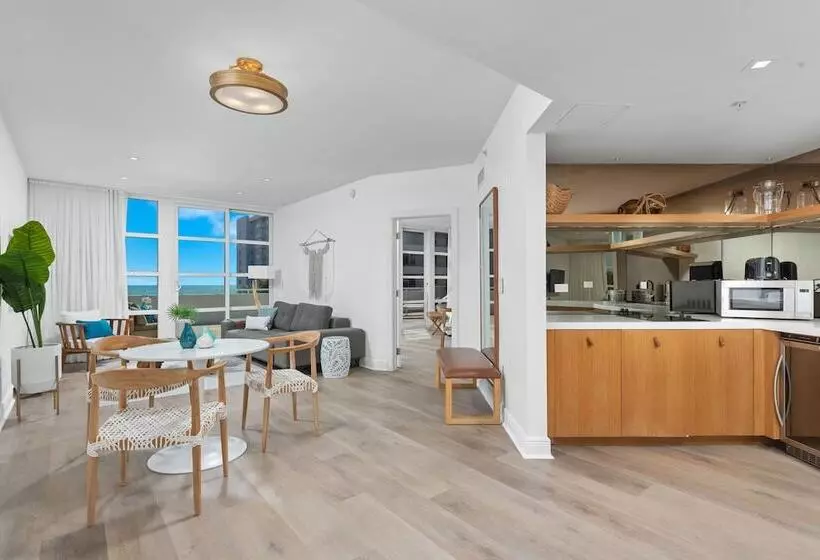 Bentley Hotel South Beach