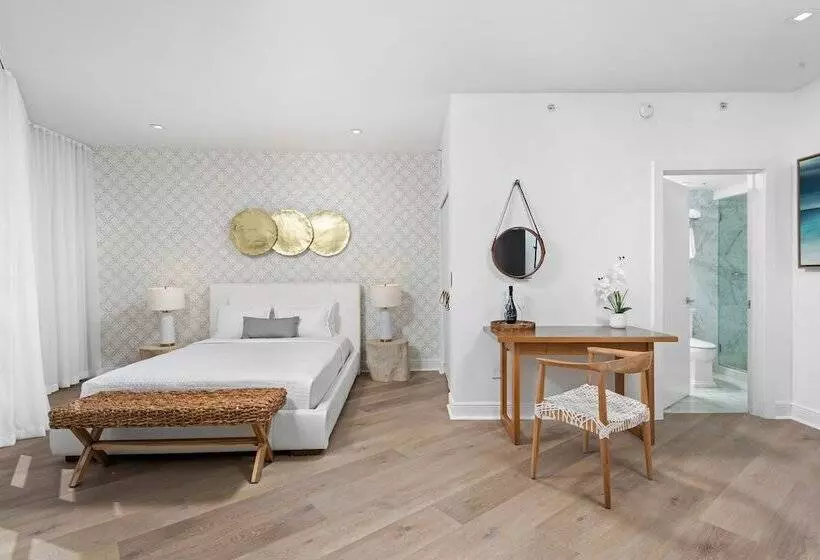 Bentley Hotel South Beach