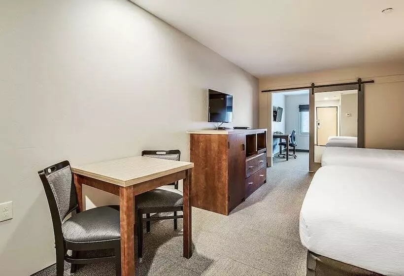 בית מלון כפרי Third Street Inn