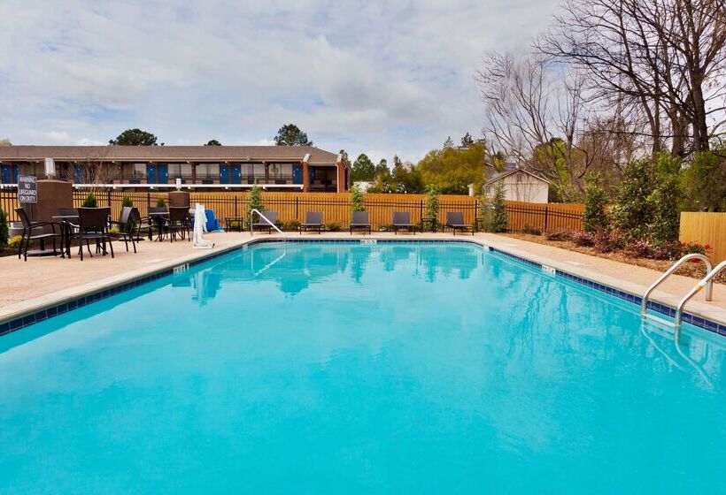 فندق Best Western Montgomery I 85 North