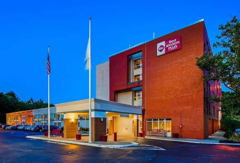 ホテル Best Western Plus Chelmsford Inn