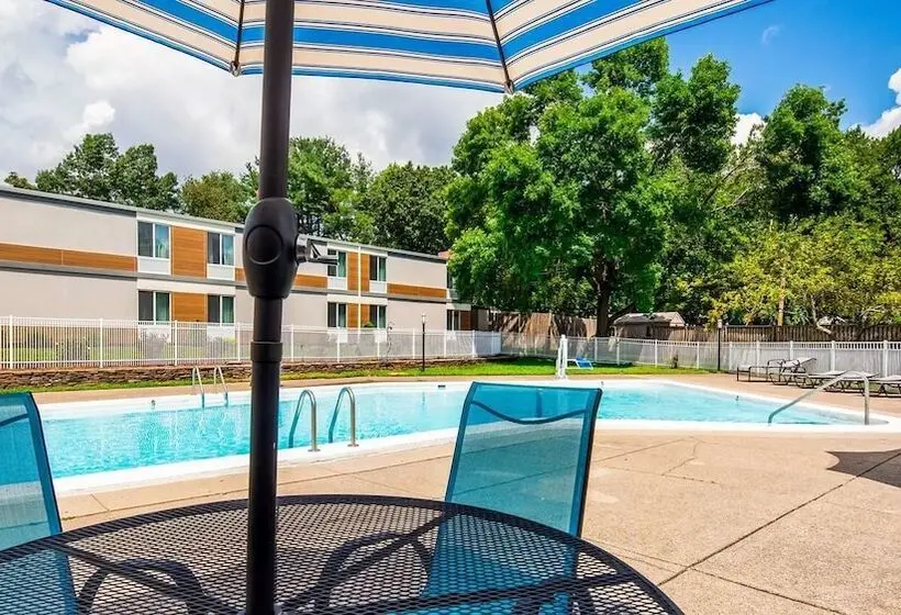 ホテル Best Western Plus Chelmsford Inn