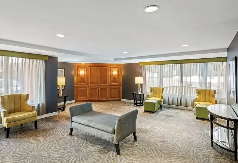 ホテル Best Western Plus Chelmsford Inn