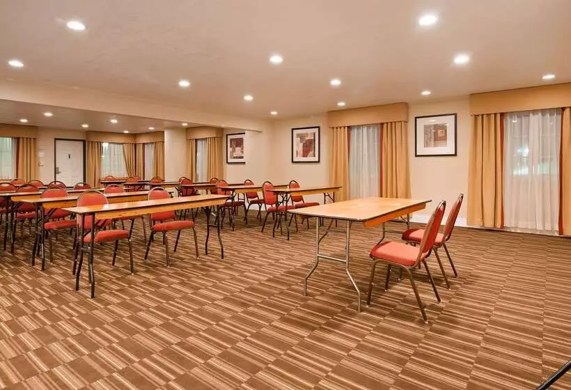 Отель Best Western Plus Ontario Airport & Convention Center