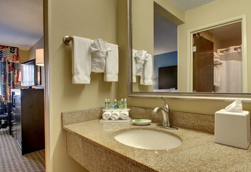Holiday Inn Express Hotel Fort Campbell Oak Grove, An Ihg