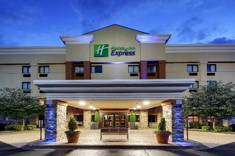 Holiday Inn Express Hotel Fort Campbell Oak Grove, An Ihg