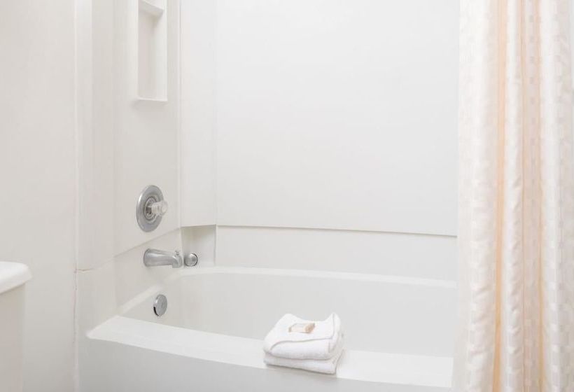 Szálloda Howard Johnson By Wyndham Boise