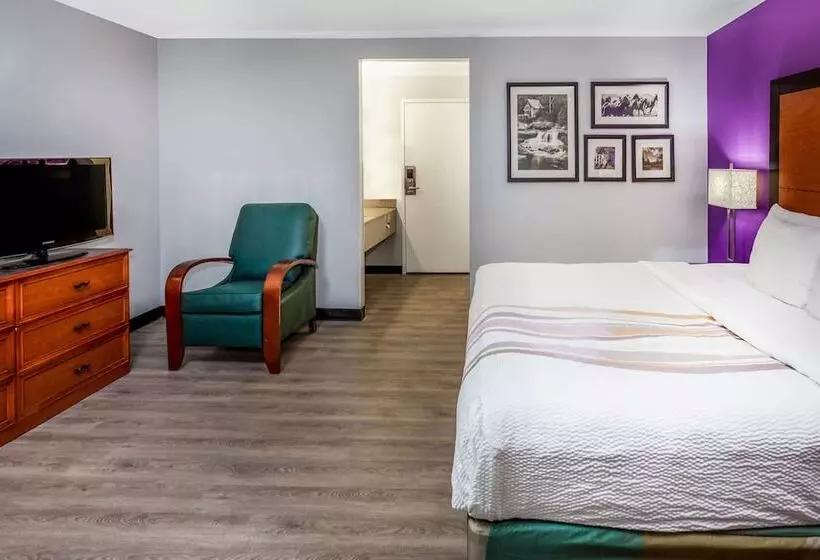 酒店 La Quinta Inn Birmingham Inverness