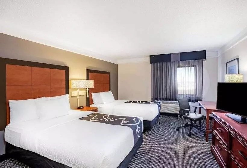 호텔 La Quinta By Wyndham Houston Baytown East