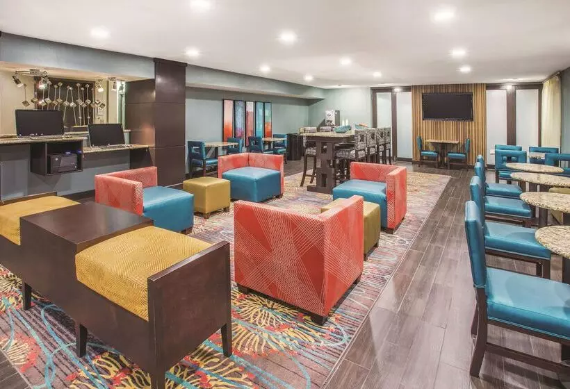 酒店 La Quinta By Wyndham O Fallon, Il St. Louis