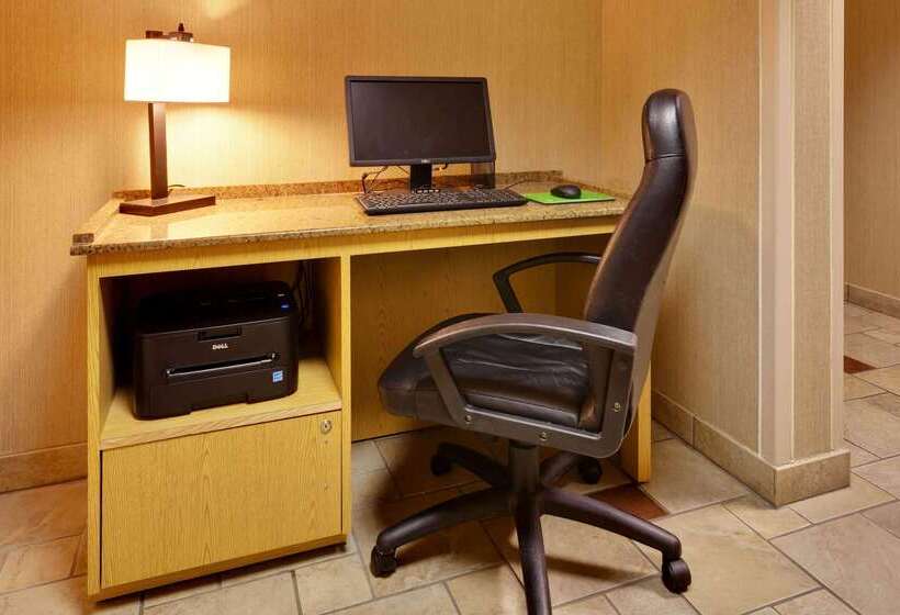 Szálloda La Quinta By Wyndham Plattsburgh