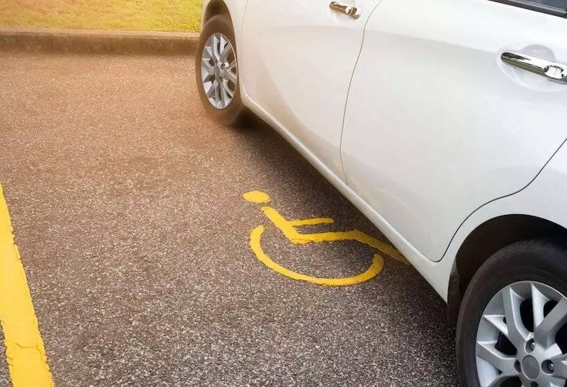 Magnuson Hotel Country Inn