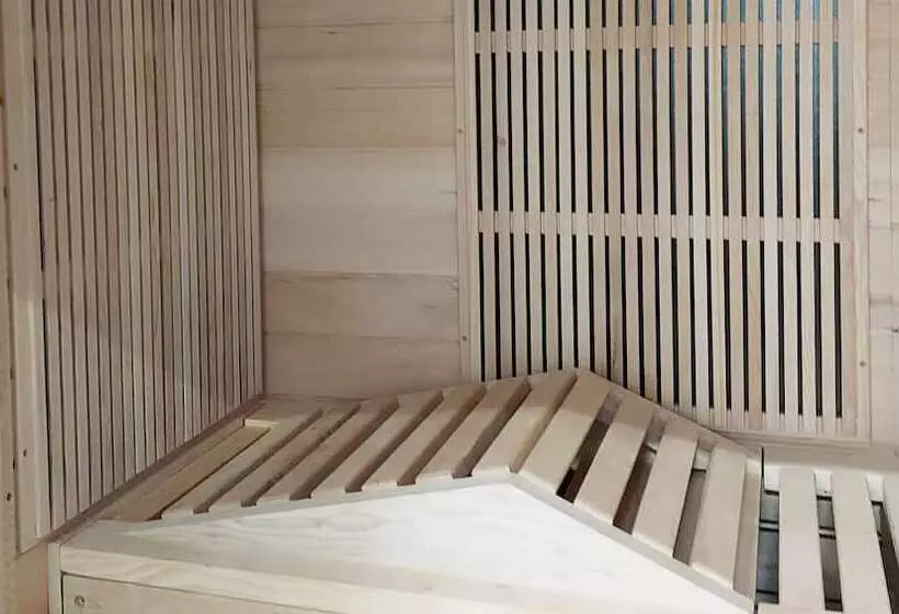 Magnuson Hotel Country Inn