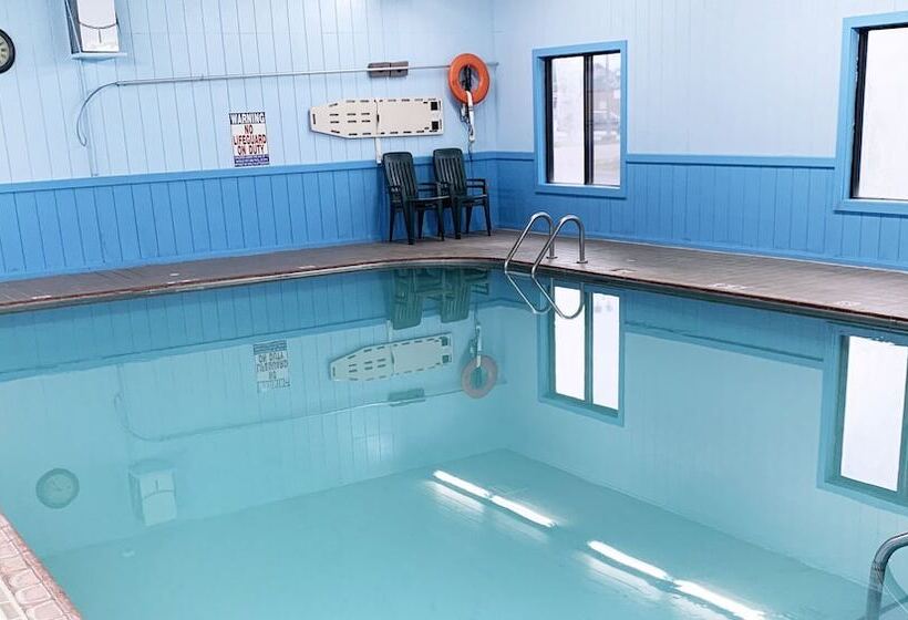 Magnuson Hotel Country Inn