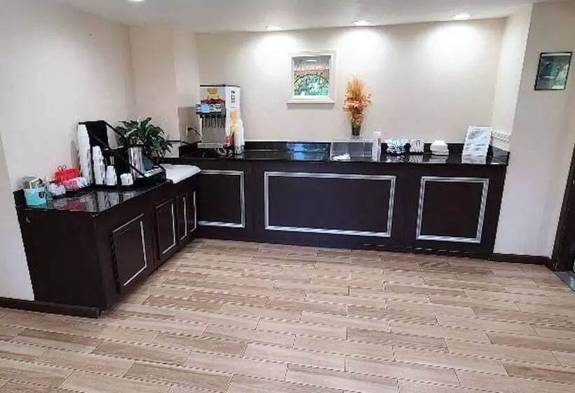 酒店 Red Roof Inn & Suites Rome