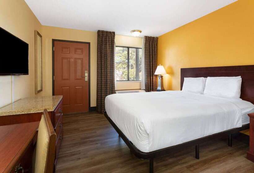 فندق Travelodge By Wyndham Albuquerque East