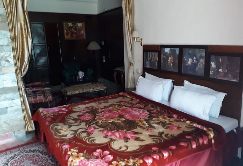 هتل Chimney House