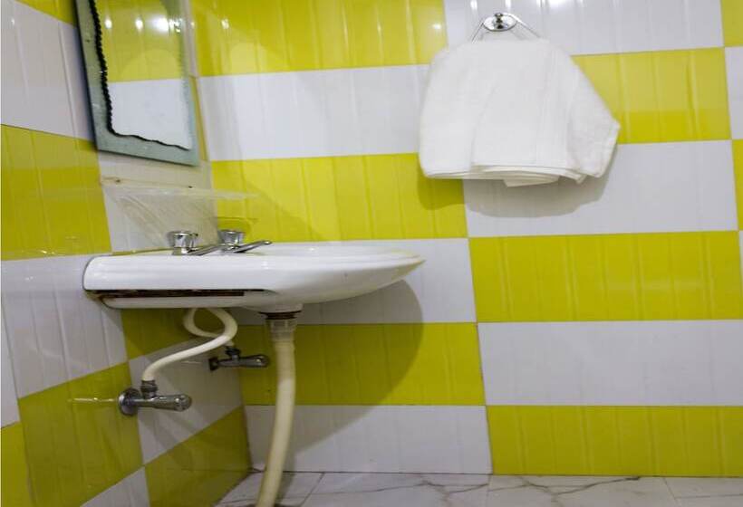 Sunil House By Oyo Rooms