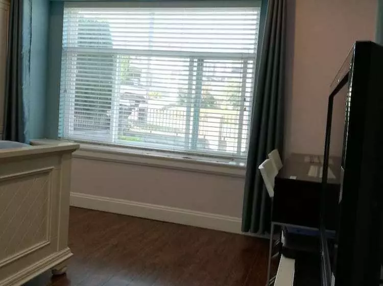 Vancouver Home Inn