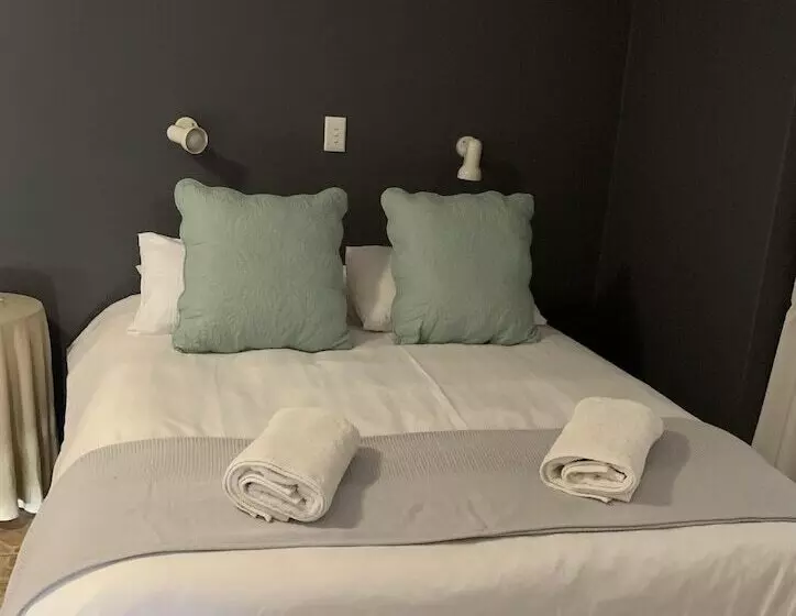 پانسیون Namgate Guesthouse